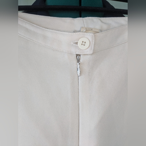 BCBG MAX AZRIA OFF WHITE TROUSERS Sz 6 - Picture 4 of 4